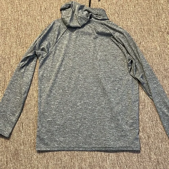 Nike Swim, Men’s Medium, Gray Hoodie, Lightweight, Dri-Fit, Sun Protection - Picture 6 of 6